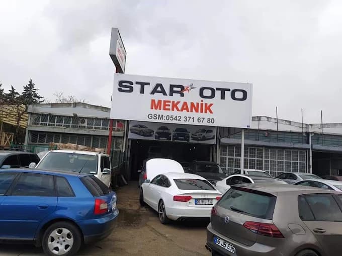 Star Oto Mekanik dükkan tabelası ve önündeki araçlar